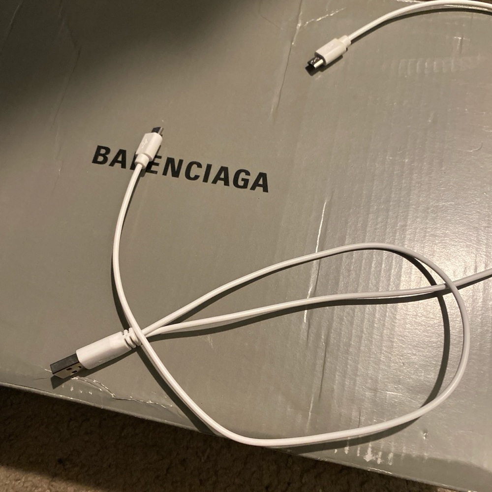 Balenciaga Men's Black Sneakers - Picture 8 of 8
